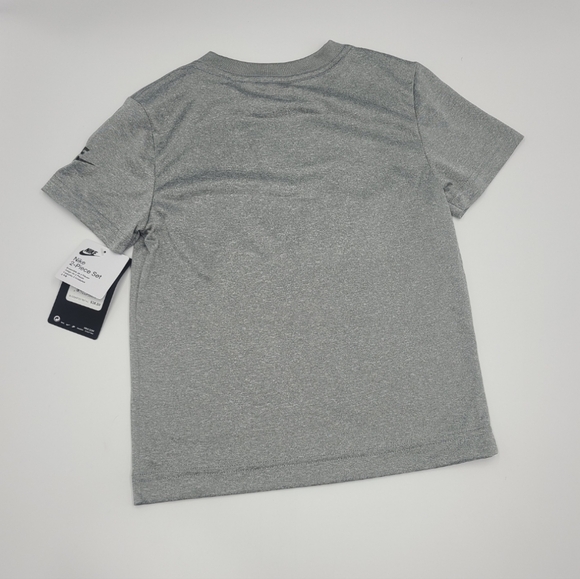 NEW Nike boys' summer outfit size 6 - Picture 3 of 7
